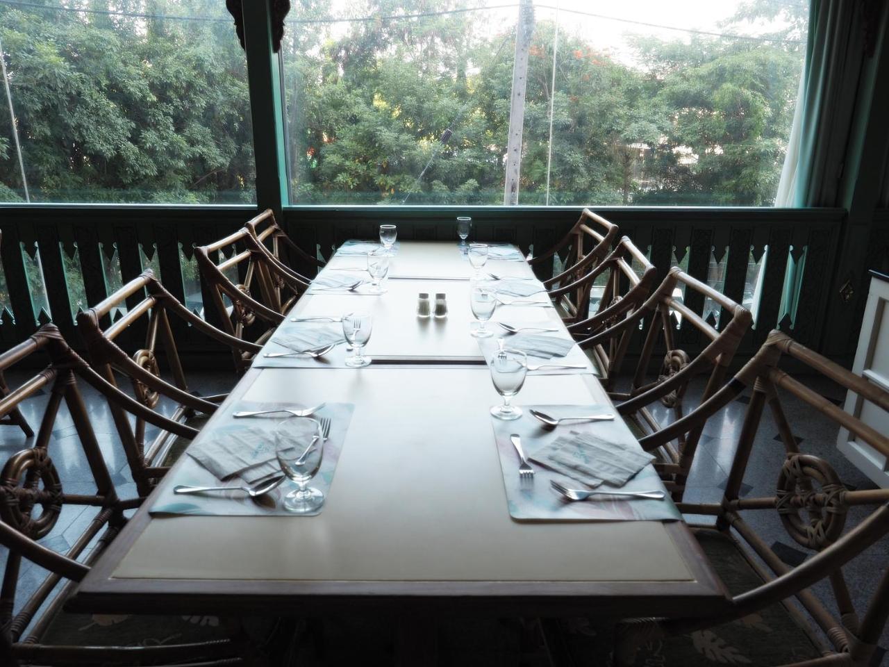The Park Hotel, Chiang Mai Esterno foto