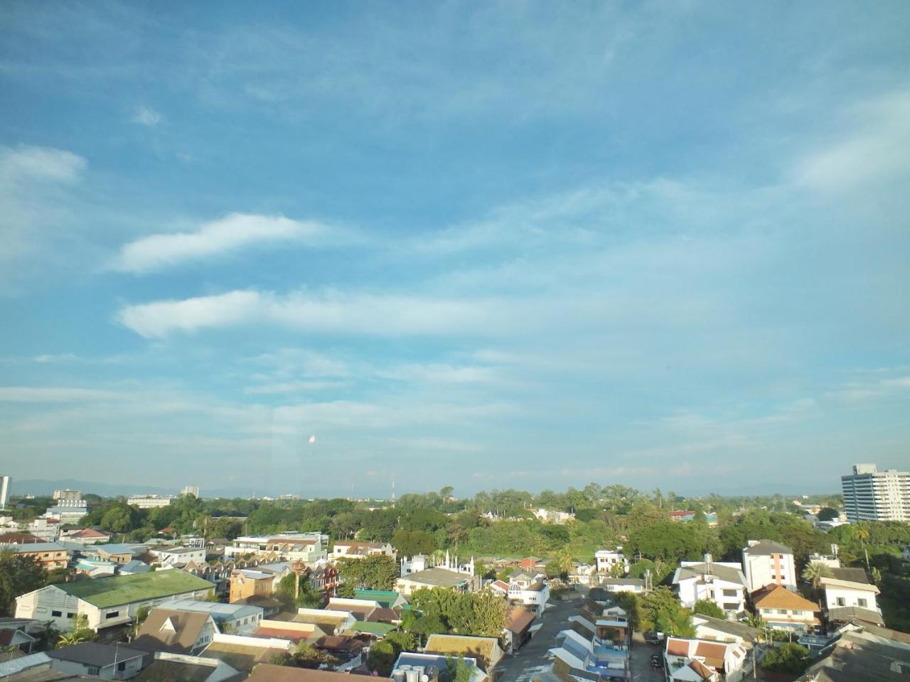 The Park Hotel, Chiang Mai Esterno foto
