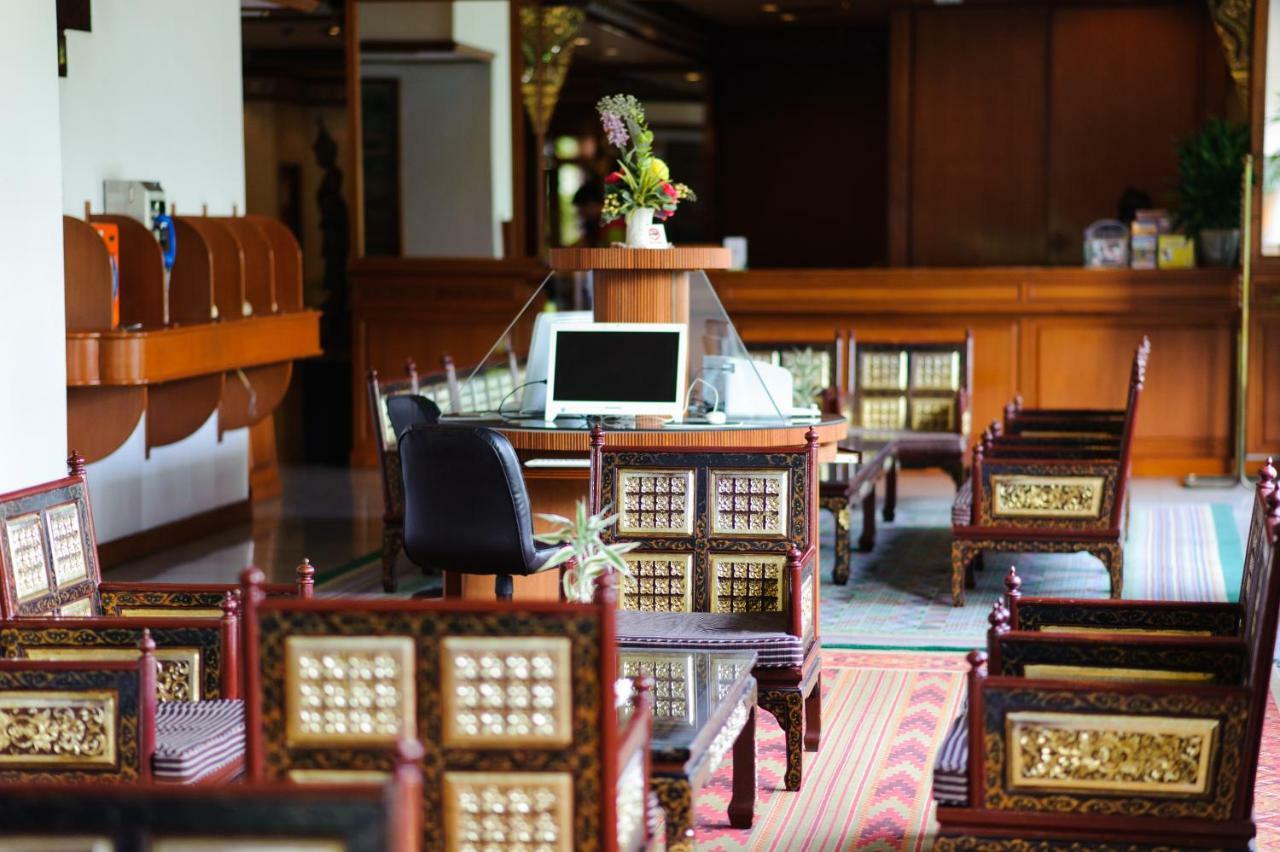 The Park Hotel, Chiang Mai Esterno foto